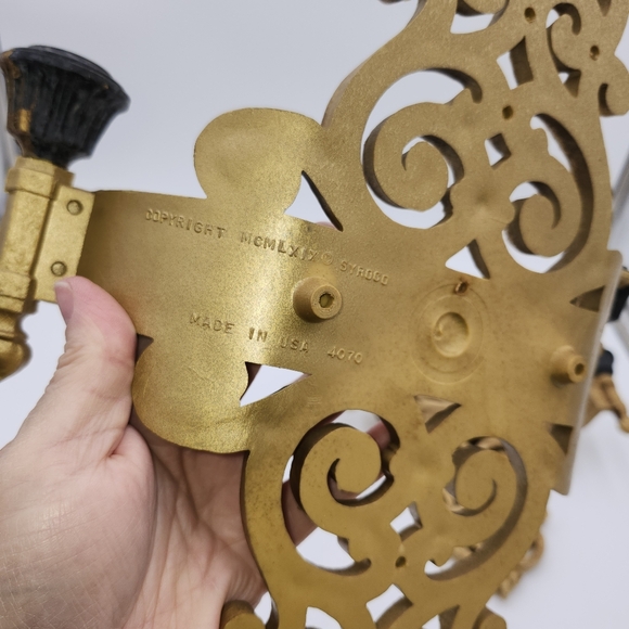 Vintage Mid Century 1969 Dart Gold Gilded Scroll Candle Holders Wall Sconces - Picture 4 of 15